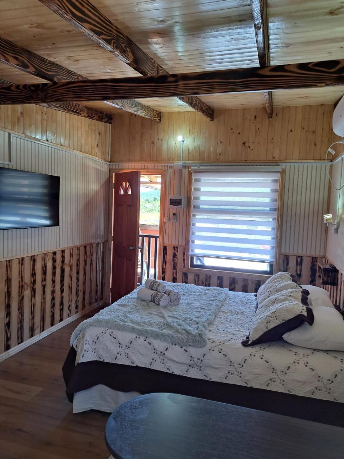 Hostal Robinson ปูแอร์โต ปูยูวาปี ภายนอก รูปภาพ
