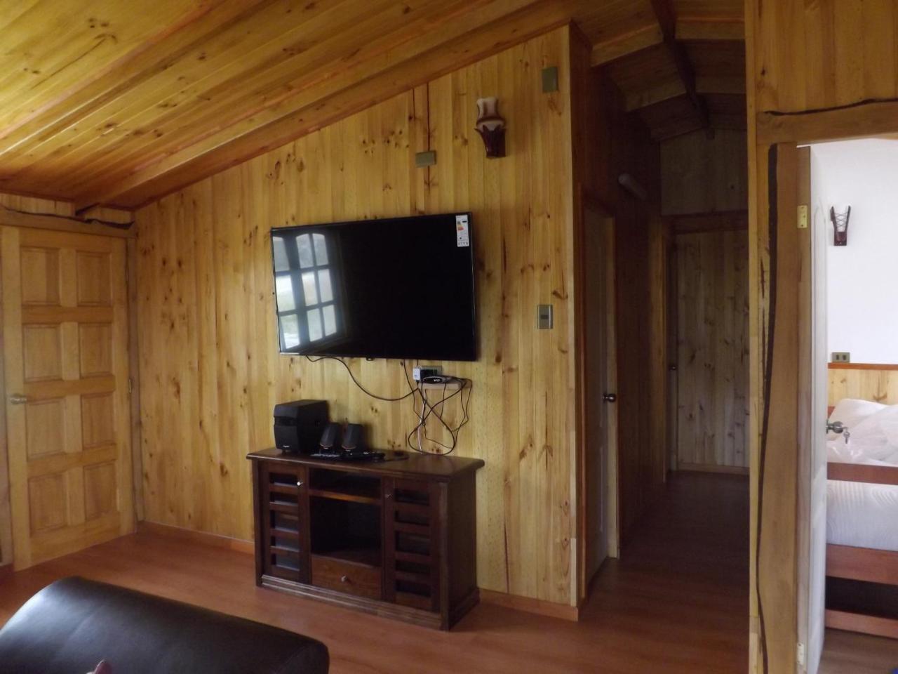 Hostal Robinson ปูแอร์โต ปูยูวาปี ภายนอก รูปภาพ